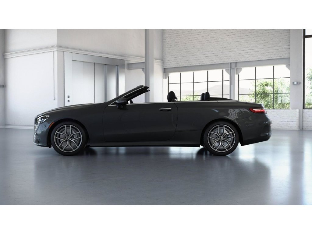 Used 2023 Mercedes-Benz E 450 4MATIC Cabriolet image 35