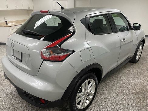Used 2016 Nissan Juke S image 5