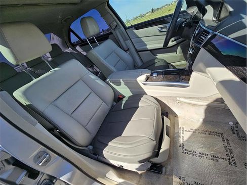 Used 2014 Mercedes-Benz E 350 Sedan image 15