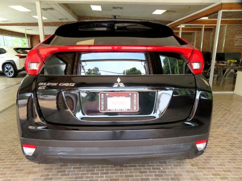 Used 2020 Mitsubishi Eclipse Cross ES image 5