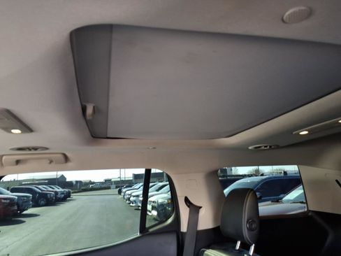 Used 2019 GMC Acadia Denali w/ Technology Package image 9