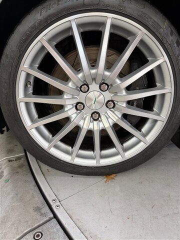 Used 2009 Aston Martin DB9 Volante RWD image 40