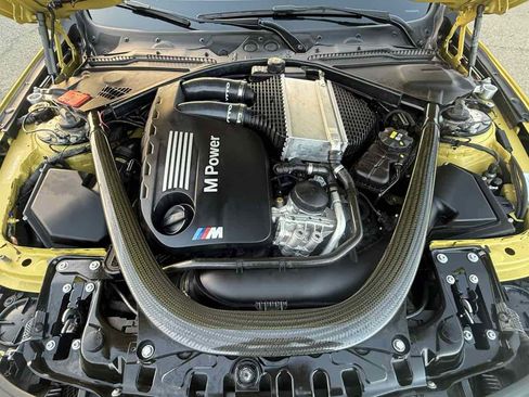 Used 2015 BMW M4 Coupe image 29