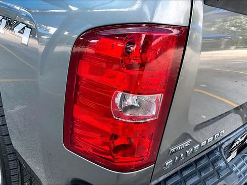 Used 2009 Chevrolet Silverado 1500 LT w/ All Star Package AWD/4WD image 18
