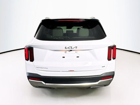 New 2026 Kia Sorento S image 6
