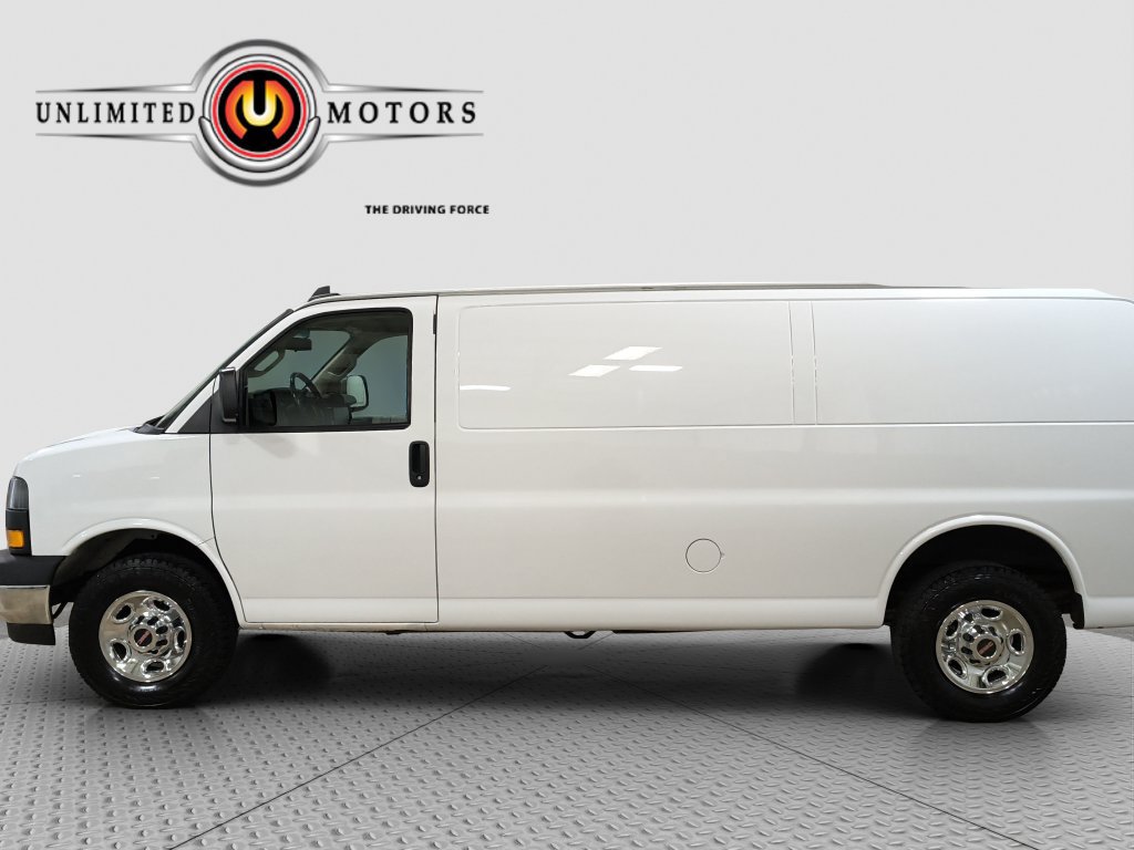 Used 2020 GMC Savana 3500 Extended w/ Driver Convenience Package RWD image 24