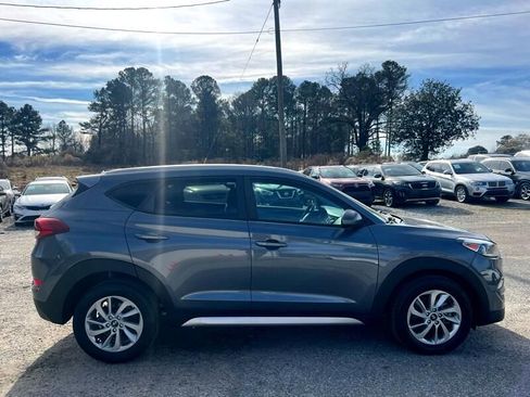 Used 2017 Hyundai Tucson SE image 6