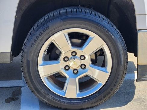 Used 2015 Chevrolet Silverado 1500 LT w/ Texas Edition, 1LT Trim image 10