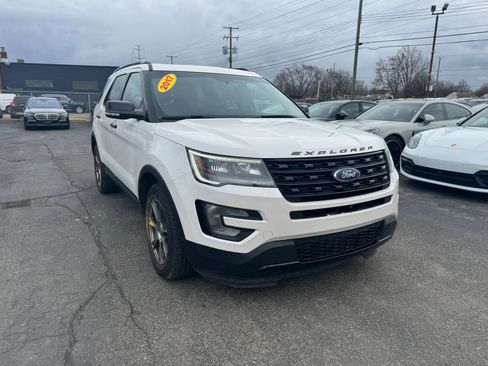 Used 2017 Ford Explorer Sport w/ Equipment Group 401A image 12