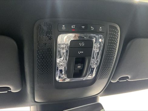 Used 2025 Mercedes-Benz CLA 250 image 31