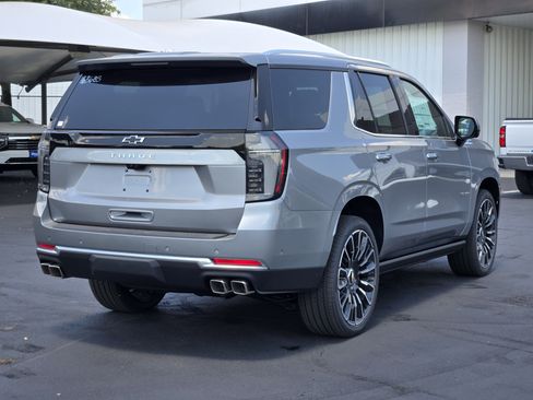 New 2026 Chevrolet Tahoe High Country AWD/4WD image 4