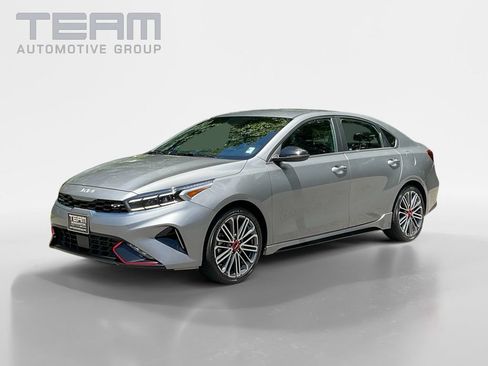 Used 2024 Kia Forte GT FWD image 3