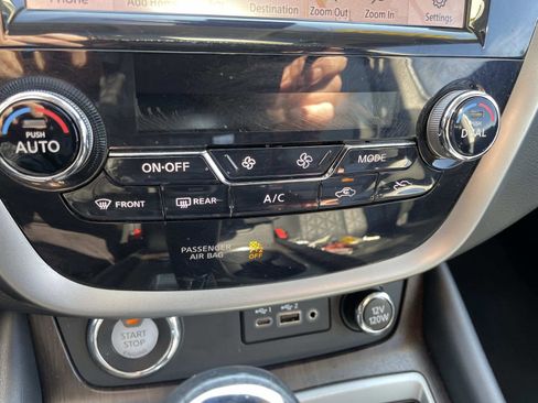 Used 2023 Nissan Murano Platinum image 22