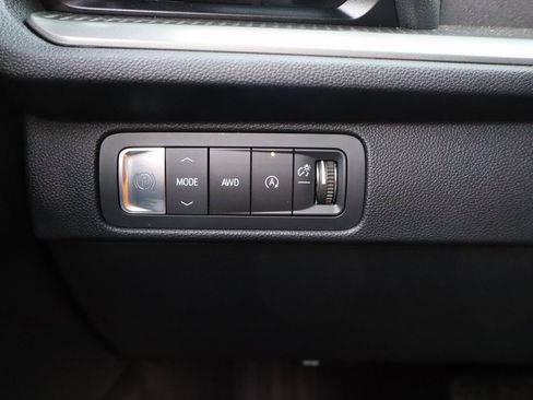 Used 2024 Chevrolet Traverse LS w/ Midnight/Sport Edition image 14