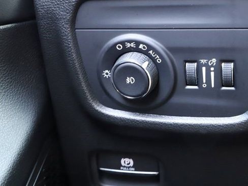 New 2025 Jeep Grand Cherokee Limited AWD/4WD image 35