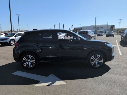 Used 2025 Mitsubishi Outlander Sport S image 4