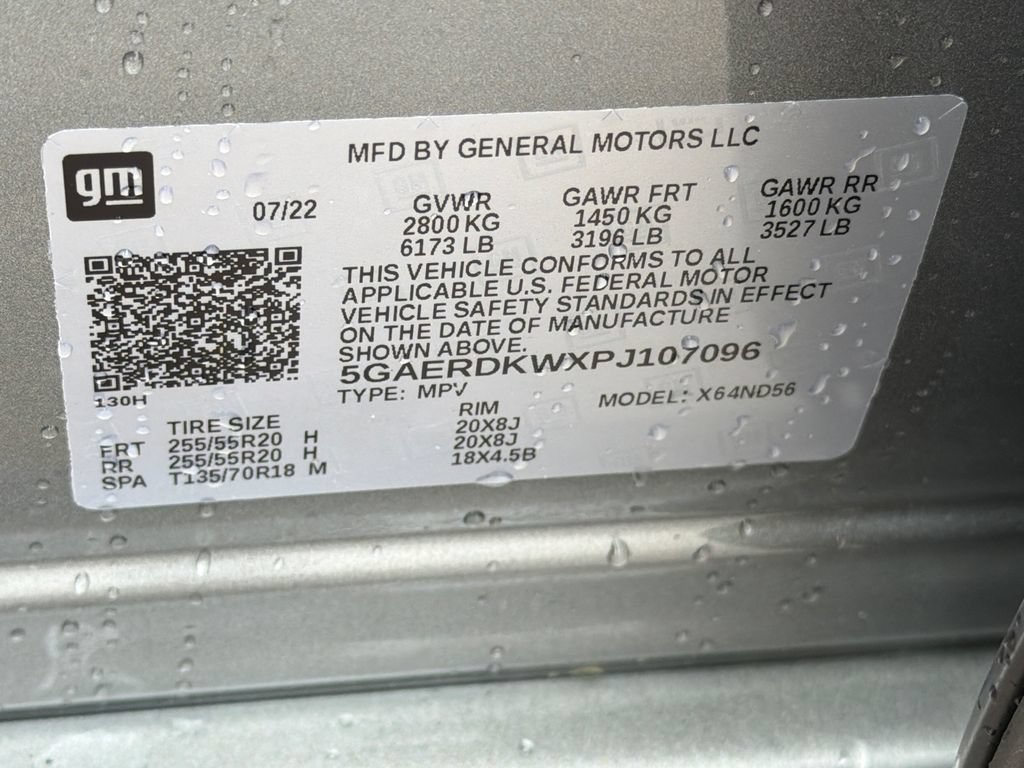 Used 2023 Buick Enclave Avenir w/ Avenir Technology Package FWD image 34