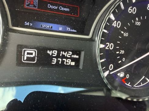 Used 2019 INFINITI QX60 Luxe w/ Essential Package image 18