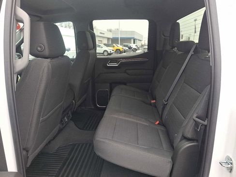 Used 2022 Chevrolet Silverado 1500 LT image 10