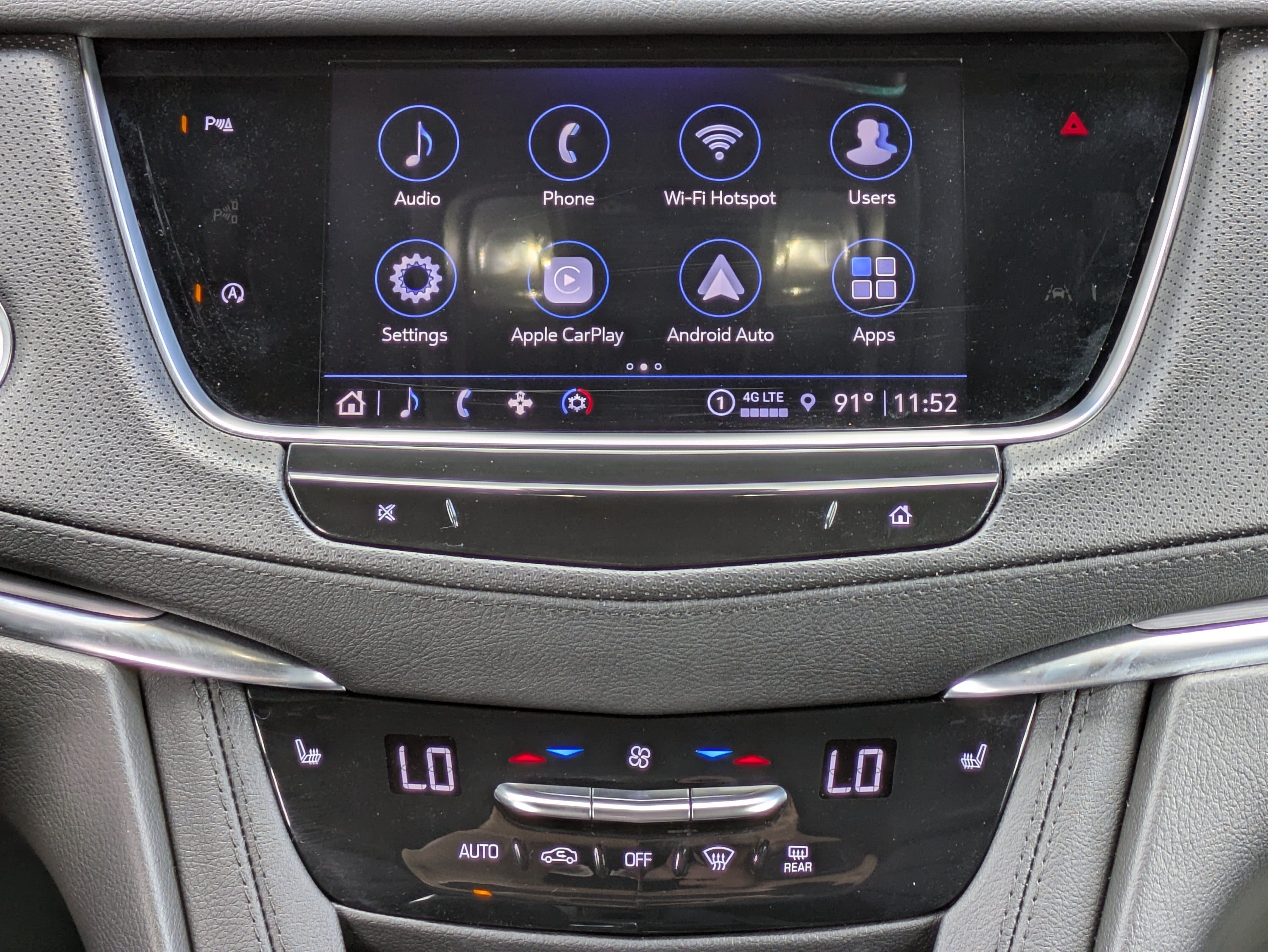 Certified 2025 Cadillac XT5 Luxury FWD image 15