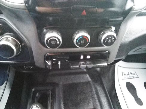 Used 2022 RAM 2500 Tradesman image 31