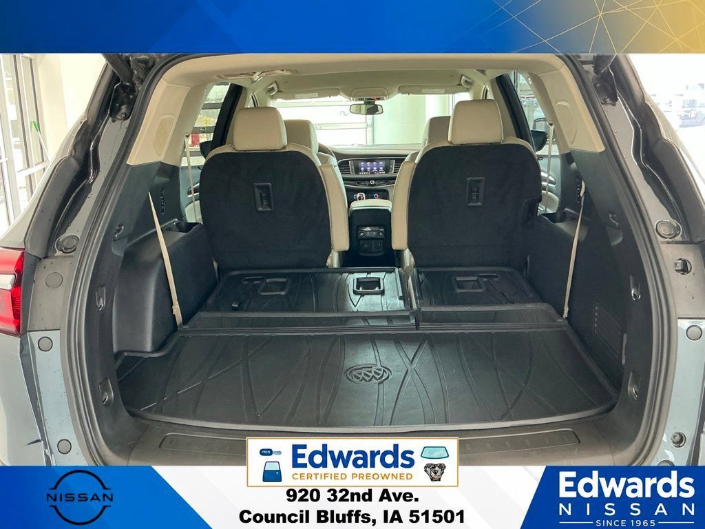 Used 2021 Buick Enclave Essence w/ Sound and Sites Package AWD/4WD image 12