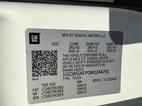 Used 2021 Chevrolet Express 2500 w/ Driver Convenience Package image 5