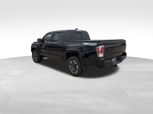 Used 2022 Toyota Tacoma TRD Sport image 8