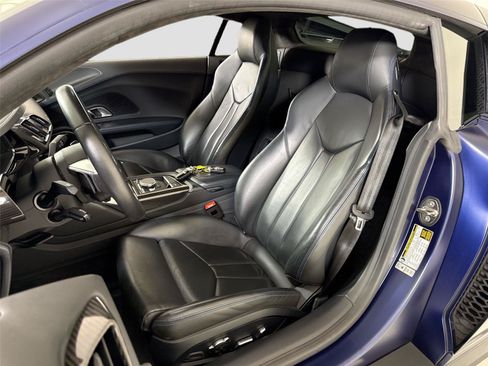 Used 2021 Audi R8 V10 w/ Premium Package RWD image 14