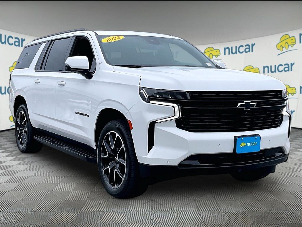 Used 2023 Chevrolet Suburban RST w/ Luxury Package AWD/4WD image 1
