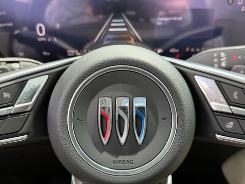 New 2026 Buick Envision Avenir image 23