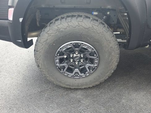 Used 2025 Ford F150 Raptor w/ Equipment Group 803A Raptor R AWD/4WD image 30