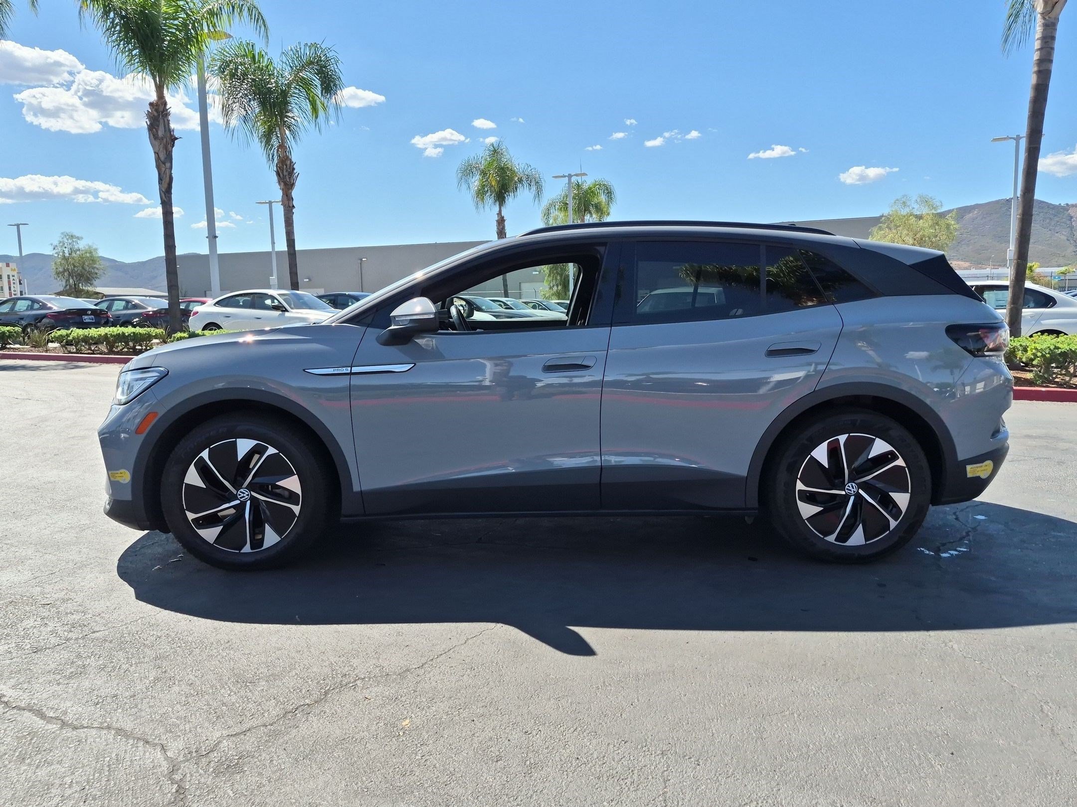 Used 2021 Volkswagen ID.4 Pro S RWD image 7