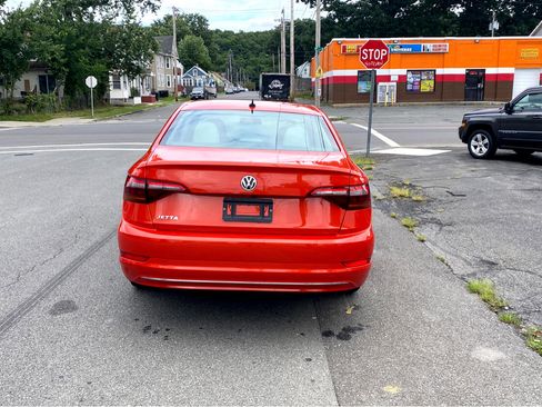 Used 2019 Volkswagen Jetta S w/ Driver Assistance Package image 6