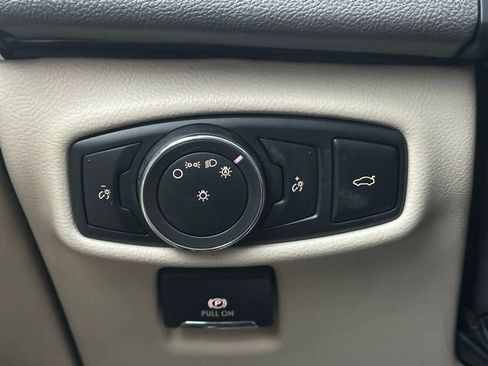 Used 2018 Lincoln MKZ Reserve w/ Luxury Package image 21