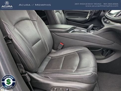Used 2021 Buick Enclave Avenir FWD image 29