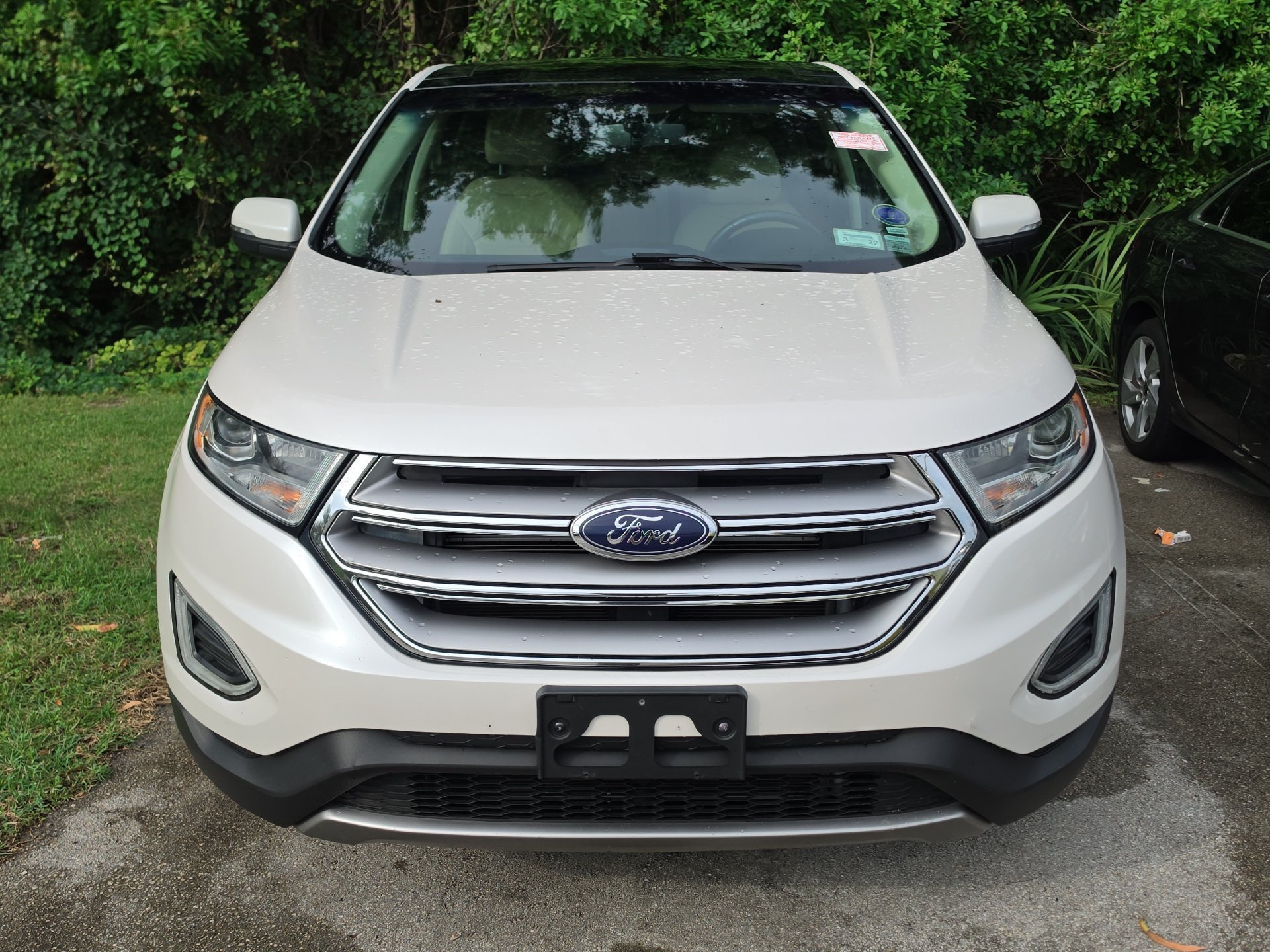 Used 2018 Ford Edge SEL w/ Equipment Group 201A AWD/4WD image 2
