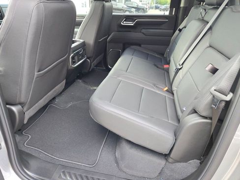 New 2026 GMC Sierra 2500 SLT w/ Max Trailering Package image 21