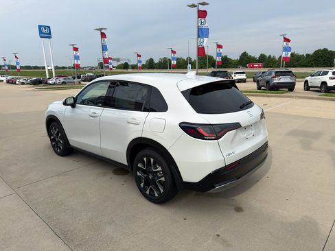 New 2026 Honda HR-V EX-L image 7