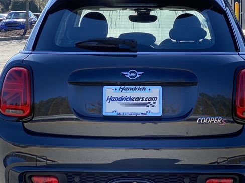 Used 2021 MINI Cooper S w/ Premium Package image 20