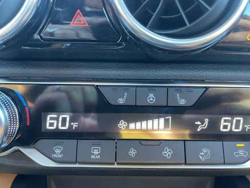 New 2025 Nissan Sentra SV w/ SV Premium Package image 24