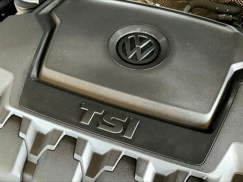 Certified 2023 Volkswagen Tiguan S image 29