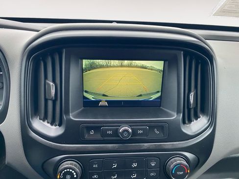 Used 2019 Chevrolet Colorado W/T image 24