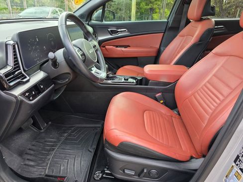 Used 2023 Kia Sportage SX image 25