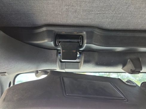 Used 2012 Jeep Wrangler Unlimited Rubicon AWD/4WD image 14