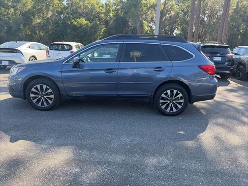 Used 2015 Subaru Outback 3.6R Limited AWD/4WD image 3