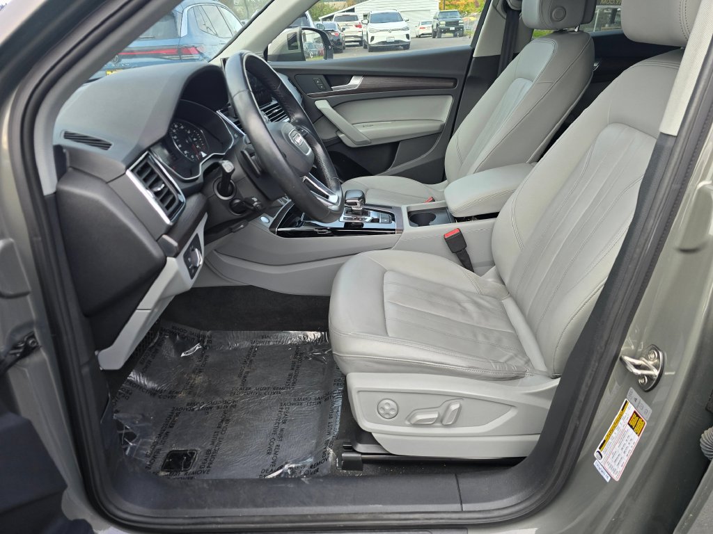 Used 2023 Audi Q5 2.0T Premium AWD/4WD image 22