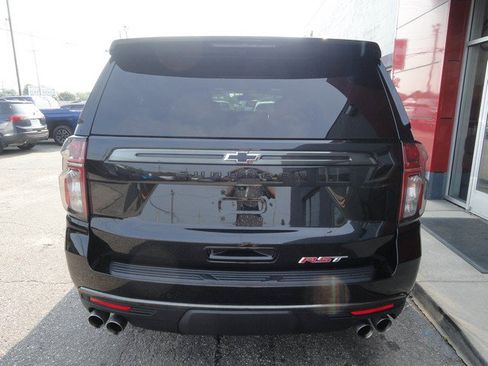 Used 2022 Chevrolet Suburban RST w/ Sport Performance Package AWD/4WD image 7