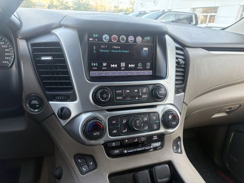 Used 2018 GMC Yukon SLT w/ Open Road Package image 19