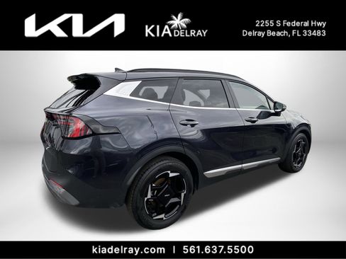Used 2026 Kia Sportage EX w/ EX Panorama Roof Package image 3